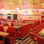 Travelodge Otel