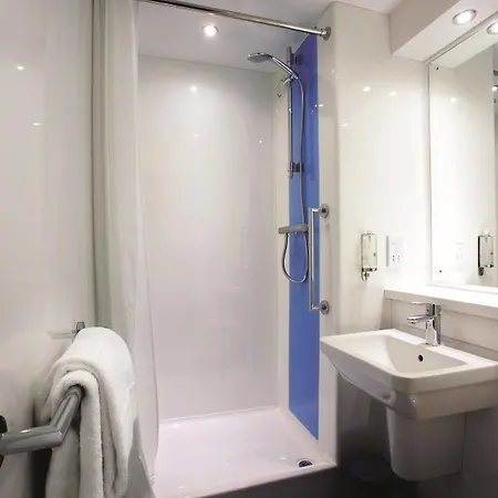 Travelodge 3* Limerick Junction